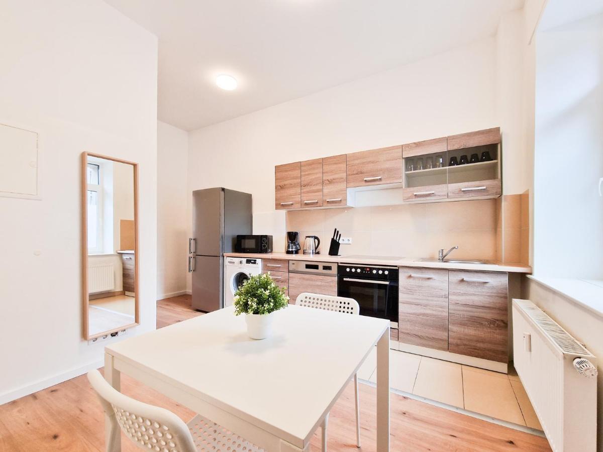 Raj Living - 1 Or 4 Room Apartments - 15 Min To Messe Dus - 10 Min Old Town Dus Дюссельдорф Экстерьер фото