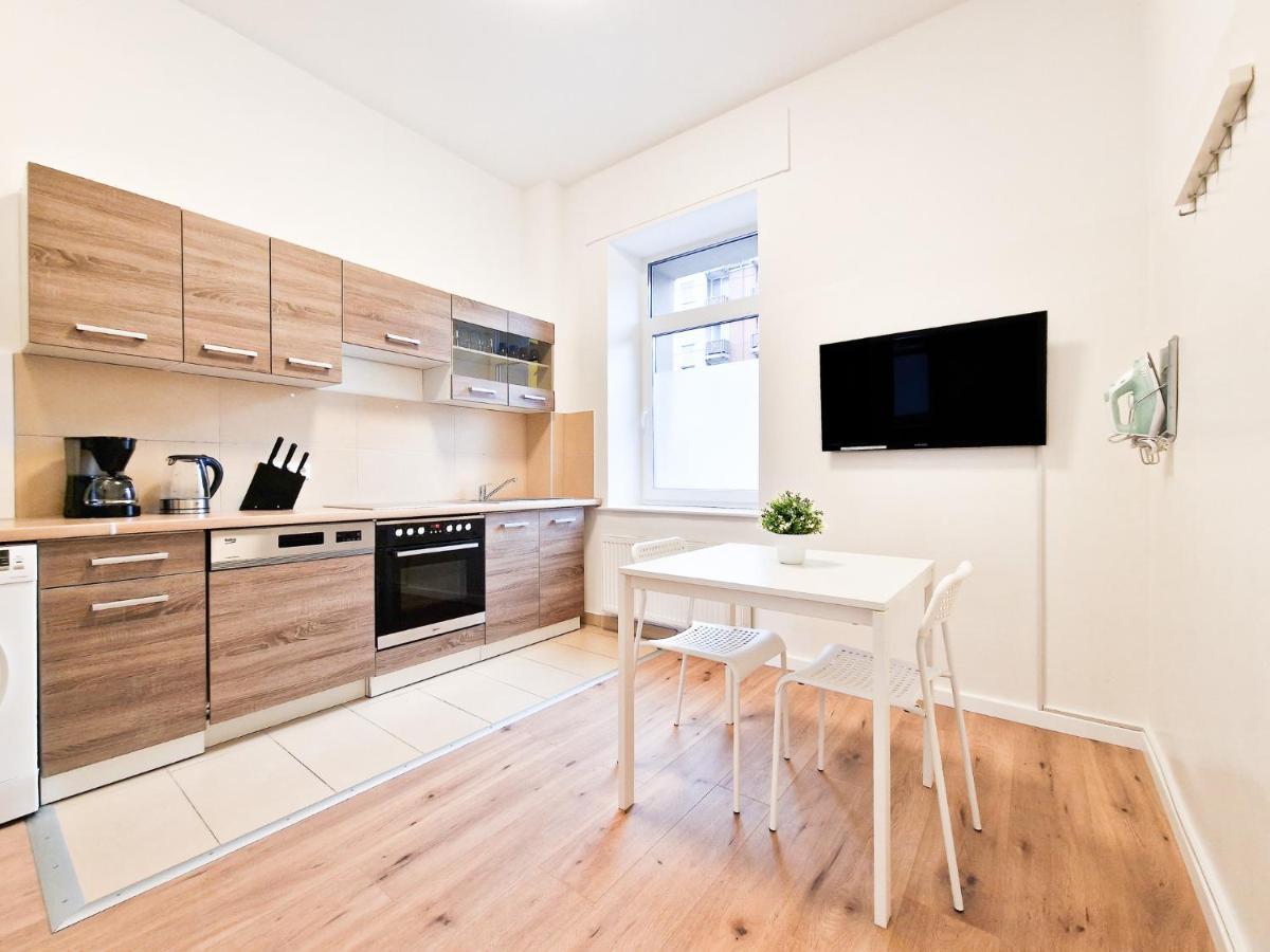 Raj Living - 1 Or 4 Room Apartments - 15 Min To Messe Dus - 10 Min Old Town Dus Дюссельдорф Экстерьер фото