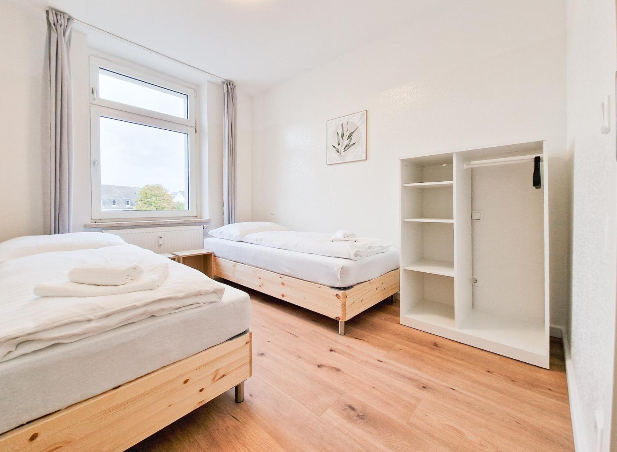 Raj Living - 1 Or 4 Room Apartments - 15 Min To Messe Dus - 10 Min Old Town Dus Дюссельдорф Экстерьер фото