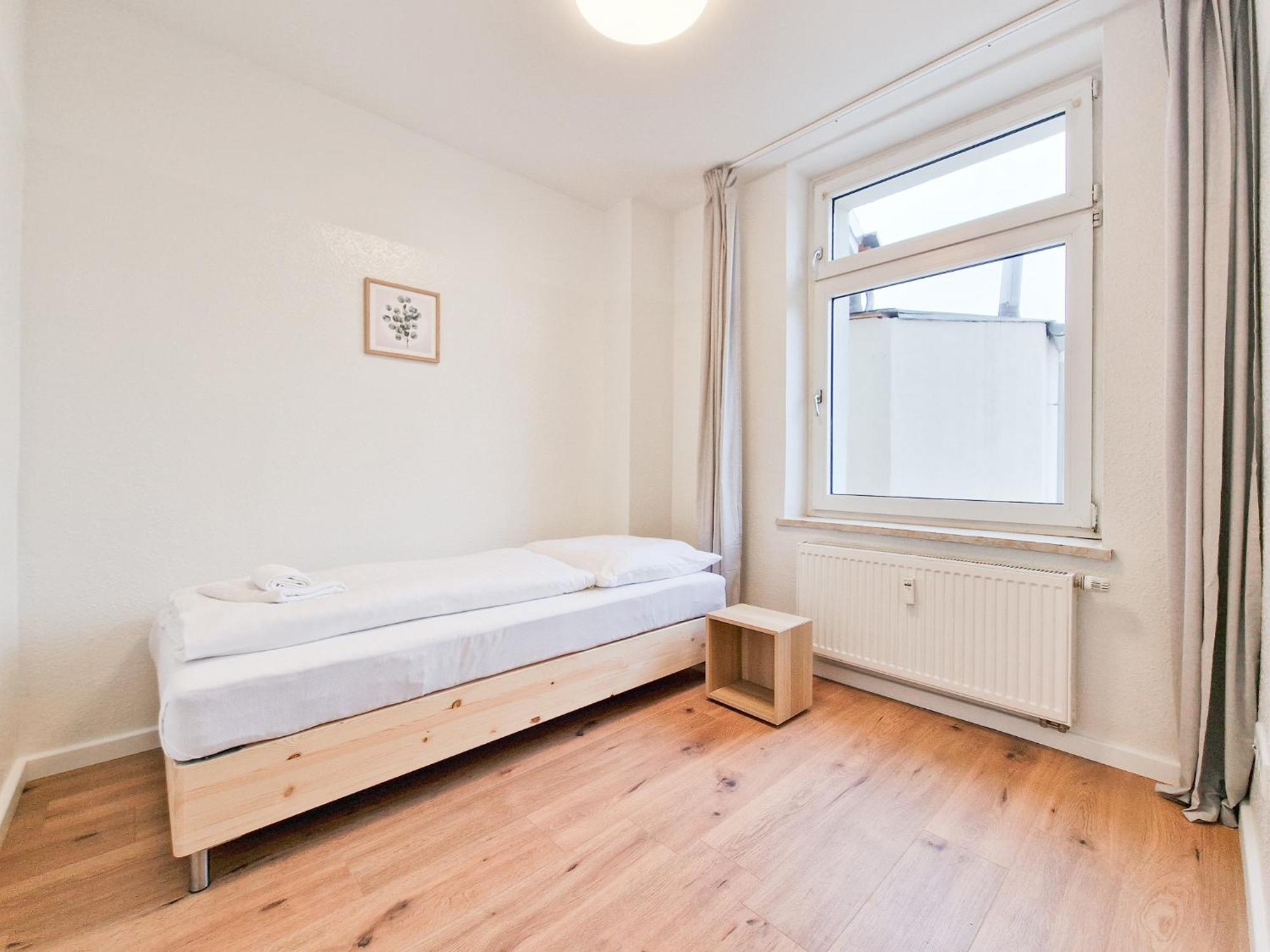 Raj Living - 1 Or 4 Room Apartments - 15 Min To Messe Dus - 10 Min Old Town Dus Дюссельдорф Экстерьер фото